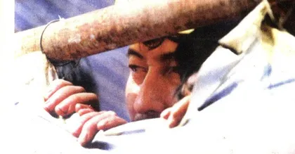 不容易的19984