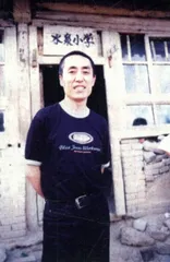 “简简单单，我只想讲个亲切的小故事”