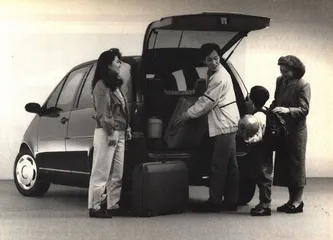 什么轿车“驶进”中国家庭？