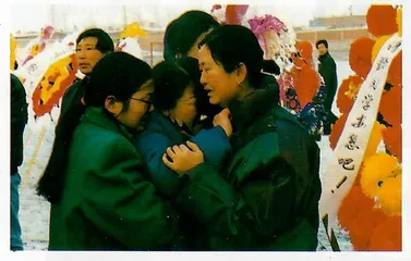 灿烂的笑消失在克拉玛依5