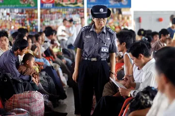 ​警贼同盟与火车站谋利空间2
