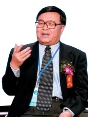 ​赵新先意外落马
