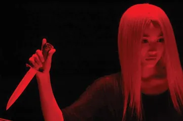 ​《诅咒》:女导演打出的擦边球