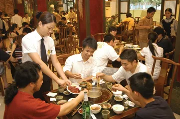 ​饭桶们“终于找到组织了”
