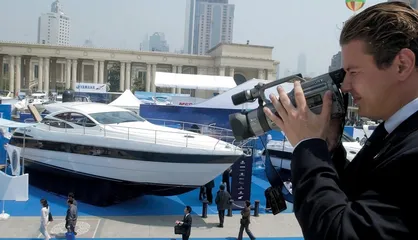 ​寻找中国码头的Fairline游艇