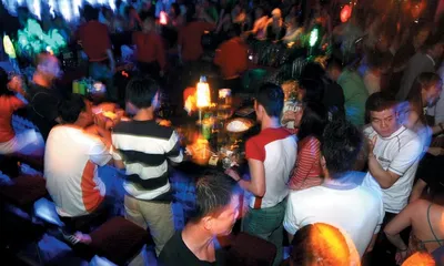 凹凸: Party 专业搞手