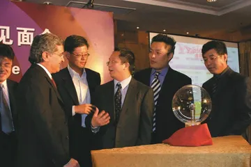雅虎10年，谁成就的商业奇迹？5