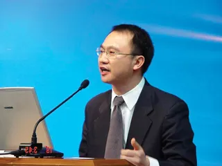 假书成灾