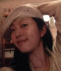 一场不谋而合的虚拟选美运动14