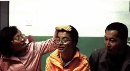 爬飞机少年的非现实世界
