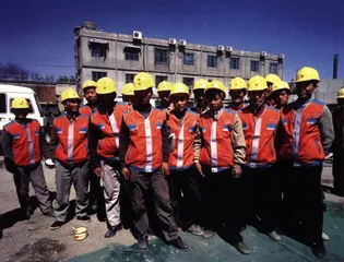 与民工在一起