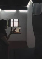 “你们的展览在哪里”？