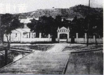 报道:黄埔军校80年4