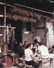 报道：乐山“人体炸弹”与首富之死2