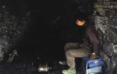 报道：人为引爆的山西灵石煤矿6