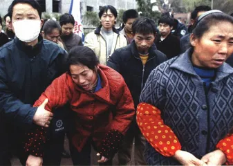 报道：重庆井喷：从救援到回家3