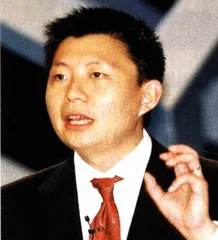 汪延坐在火山口上——再造新浪