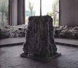 威尼斯双年展“交叉跑动”1