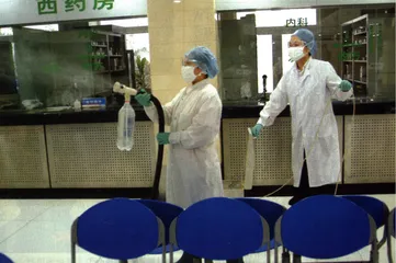 两所传染病医院的1050张床