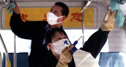 察SARS于纤毫