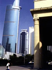 当美国摩天楼移民中国