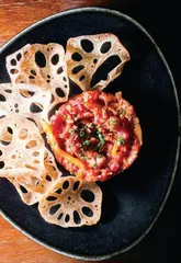社交媒体上爆火的bistro,到底在忙什么?1