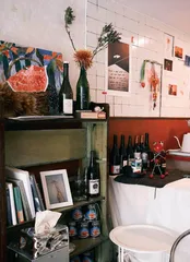 社交媒体上爆火的bistro,到底在忙什么?6