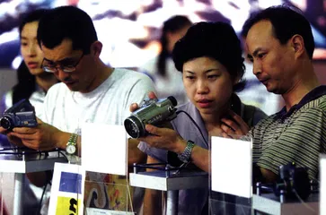 数码相机暗战