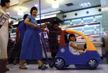 打造摩尔：钱还是缺得厉害