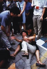 “被害人”与“二次被害”3
