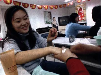 公司报道：开往春天的雅芳2