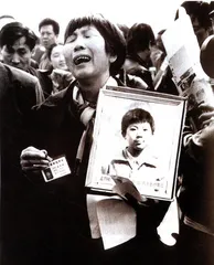 九十年代：医患之间刀剑相见的消费关系？1