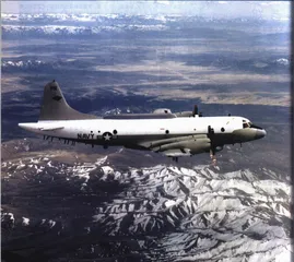 EP-3掠过南海