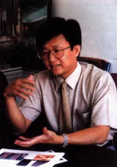 谁在给我们盖房子8
