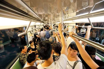 ​交通膨胀：考验城市的容纳极值