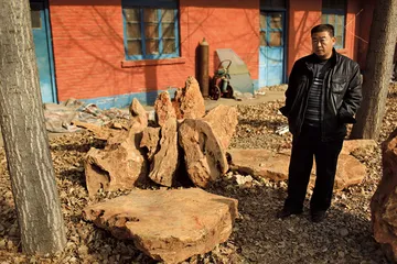 ​泗水砭石的混乱期2