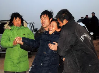 ​渑池矿难乱相调查1