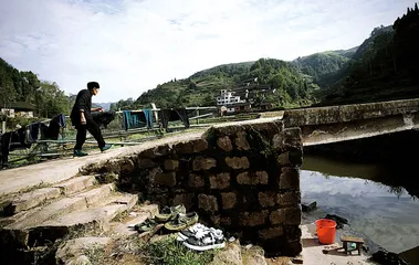 凤凰县跳楼事件：一个少女的非正常死亡2