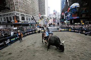 天下(601)0