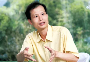 谁来监督科学家？