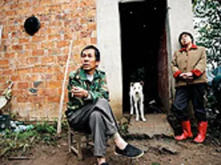 凤凰县跳楼事件：一个少女的非正常死亡
