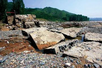 伊河之灾：洪水与塌桥3