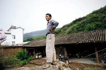 大理血铅中毒事件：金山上的村庄2