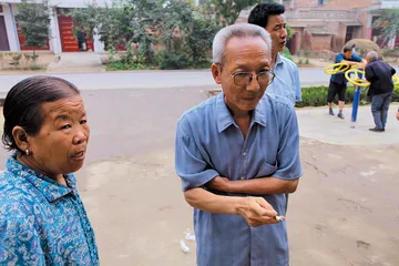 一场喝农药的闹剧和一个乡村教师的困境2