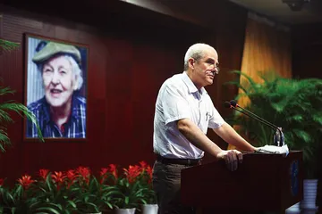 一个走不出陕北时代的美国老人