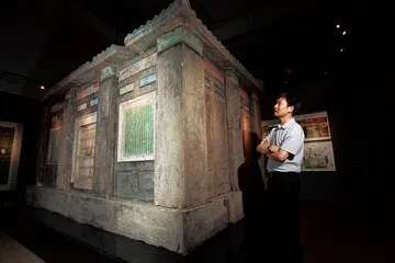 唐武惠妃“敬陵”的发掘：一次曲折的考古发现