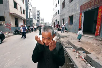 郑州南刘庄村拆迁撞人悲剧2