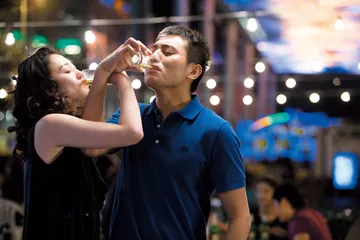 《无人驾驶》，张扬再续的当代城市爱情