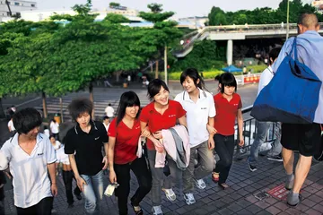 在富士康如何当工人(581)