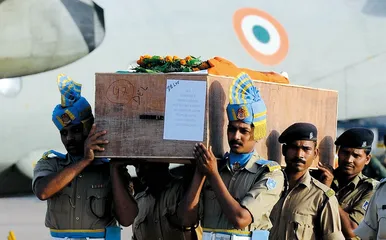印度武警遭反政府武装伏击